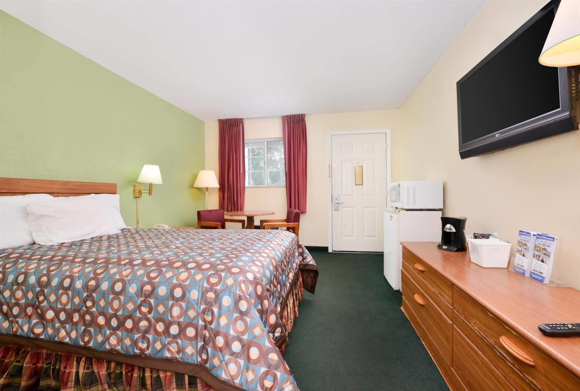 Americas Best Value Inn Edenton Екстер'єр фото
